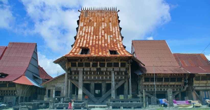 Desa Bawomataluo, Desa Adat Bersejarah di Pulau Nias